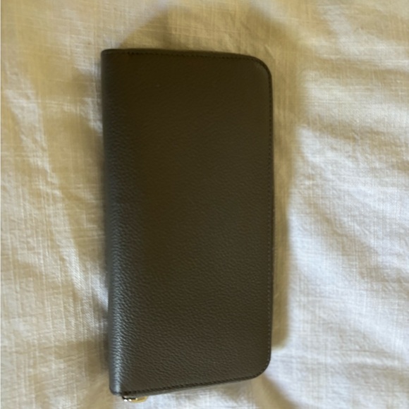 Saint Laurent Grey Leather Zip Around Continental Wallet - Picture 4 of 7